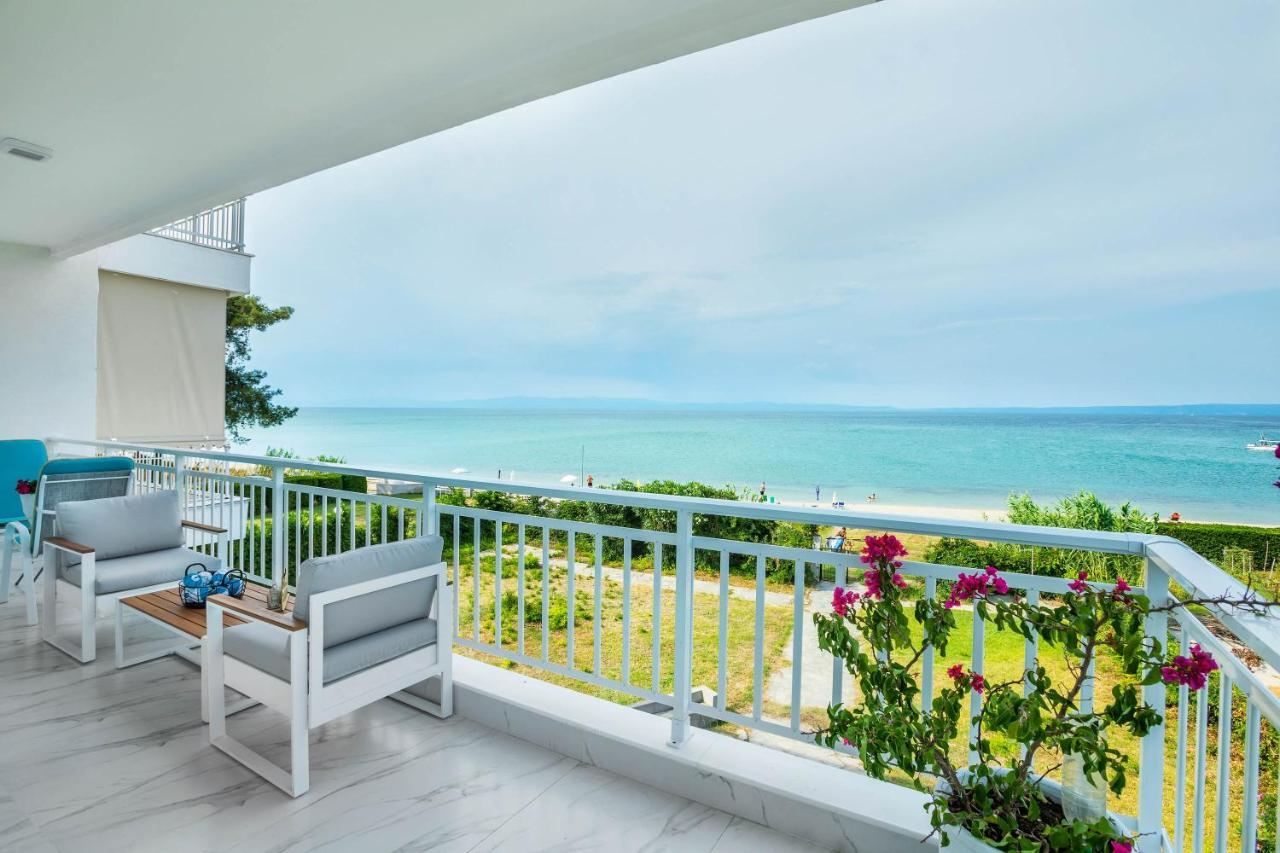Beach Front Casa Elena Hanioti Bagian luar foto